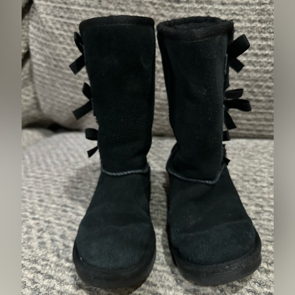 KOOLABURRA BY UGG Little girls black boots with bows, size 12 - Picture 3 of 9